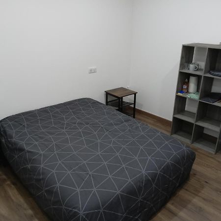 Chambre Independante En Plein Centre Ville Roye  Εξωτερικό φωτογραφία